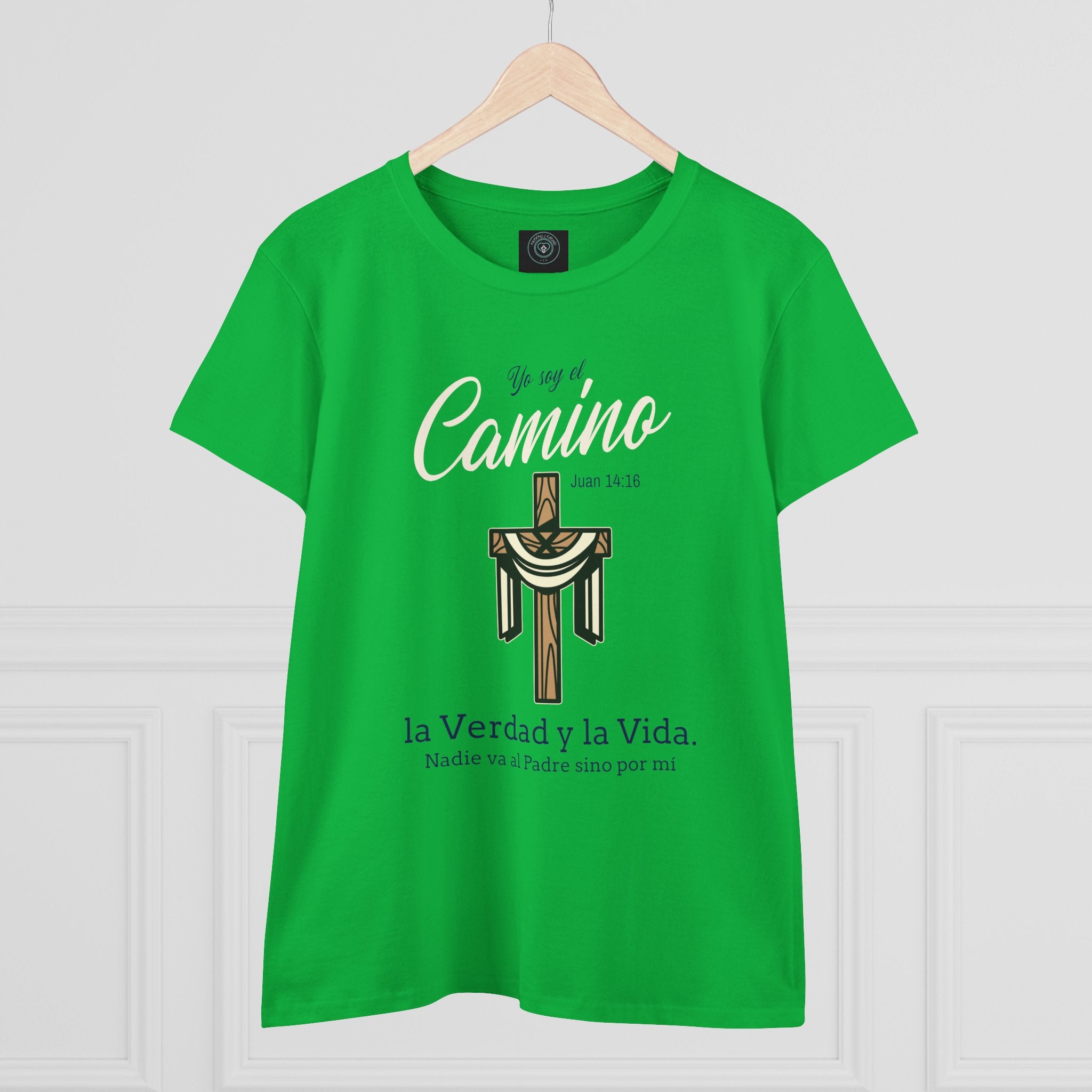 Women's Tee - "Yo soy el Camino, La Verdad y la Vida", Verso  biblico Juan 14:16 - Faithfully Hecho