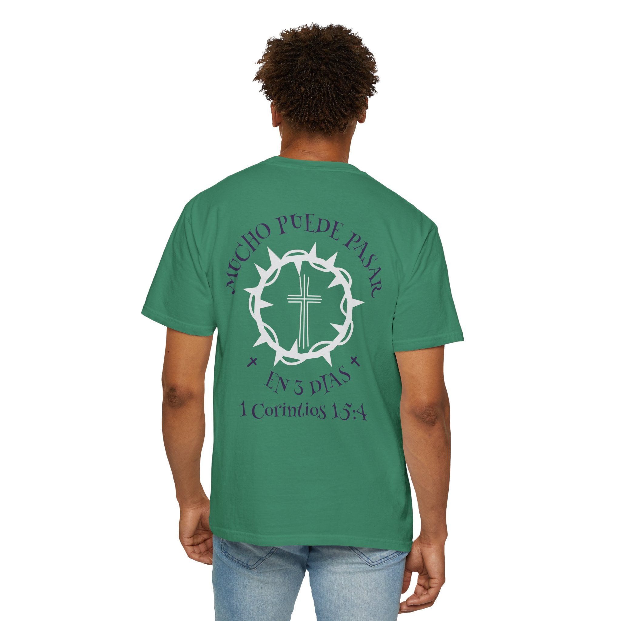 Christian Unisex Spanish Tee - Inspirado en 1 Corintios 15:4 " Mucho Puede pasar en 3 dias". Great for gift, Birthday, Church.