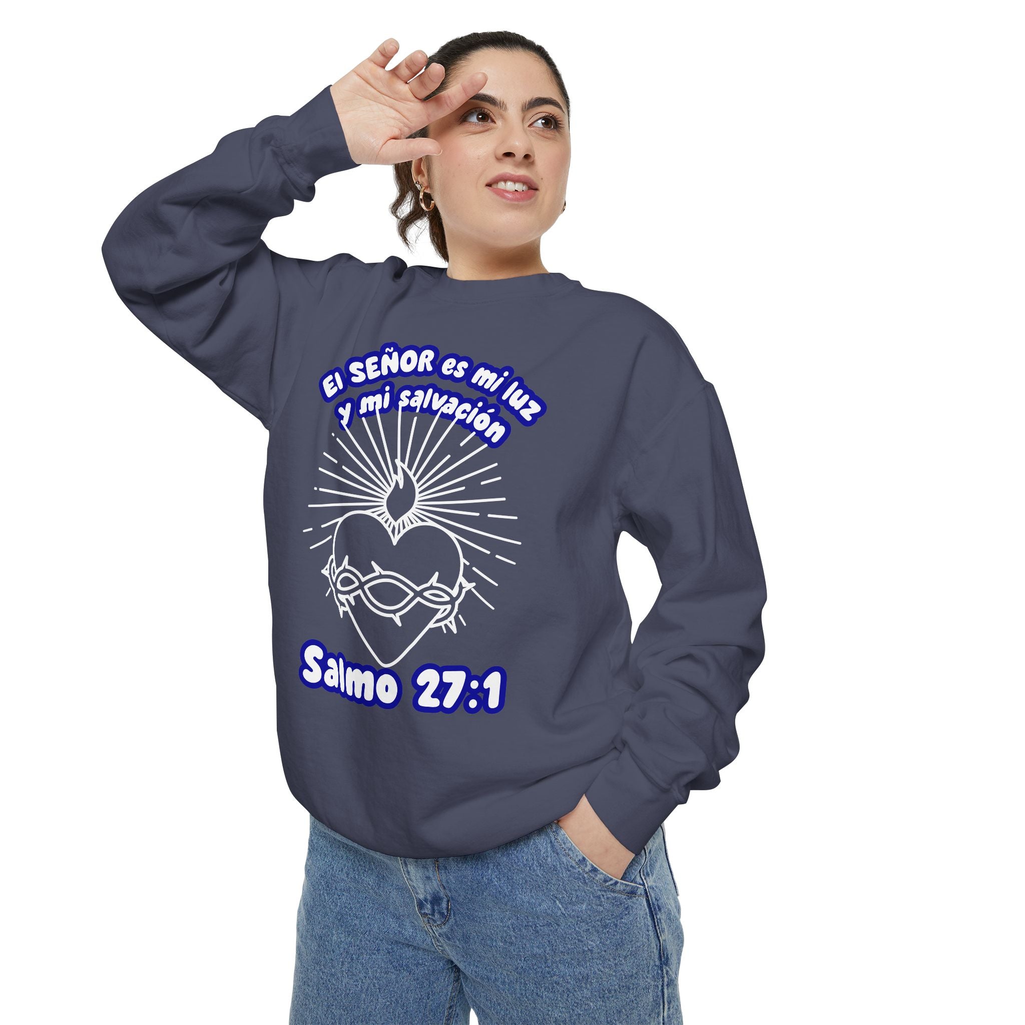"El Señor es mi Luz y mi Salvación" – Sudadera Cristiana en Español - Sweatshirt for Her, HIm, Family.